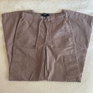 Hollister Dusty Purple Women’s Adjustable-Rise Baggy Cargo Pant